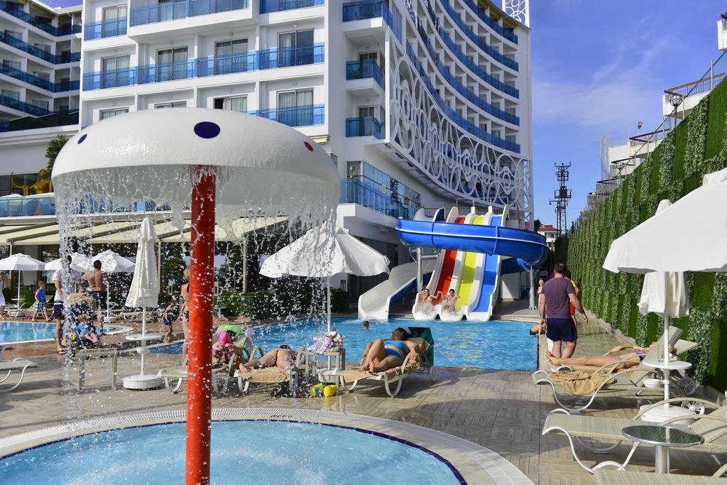 Azura Deluxe Resort & Spa Avsallar Exterior foto