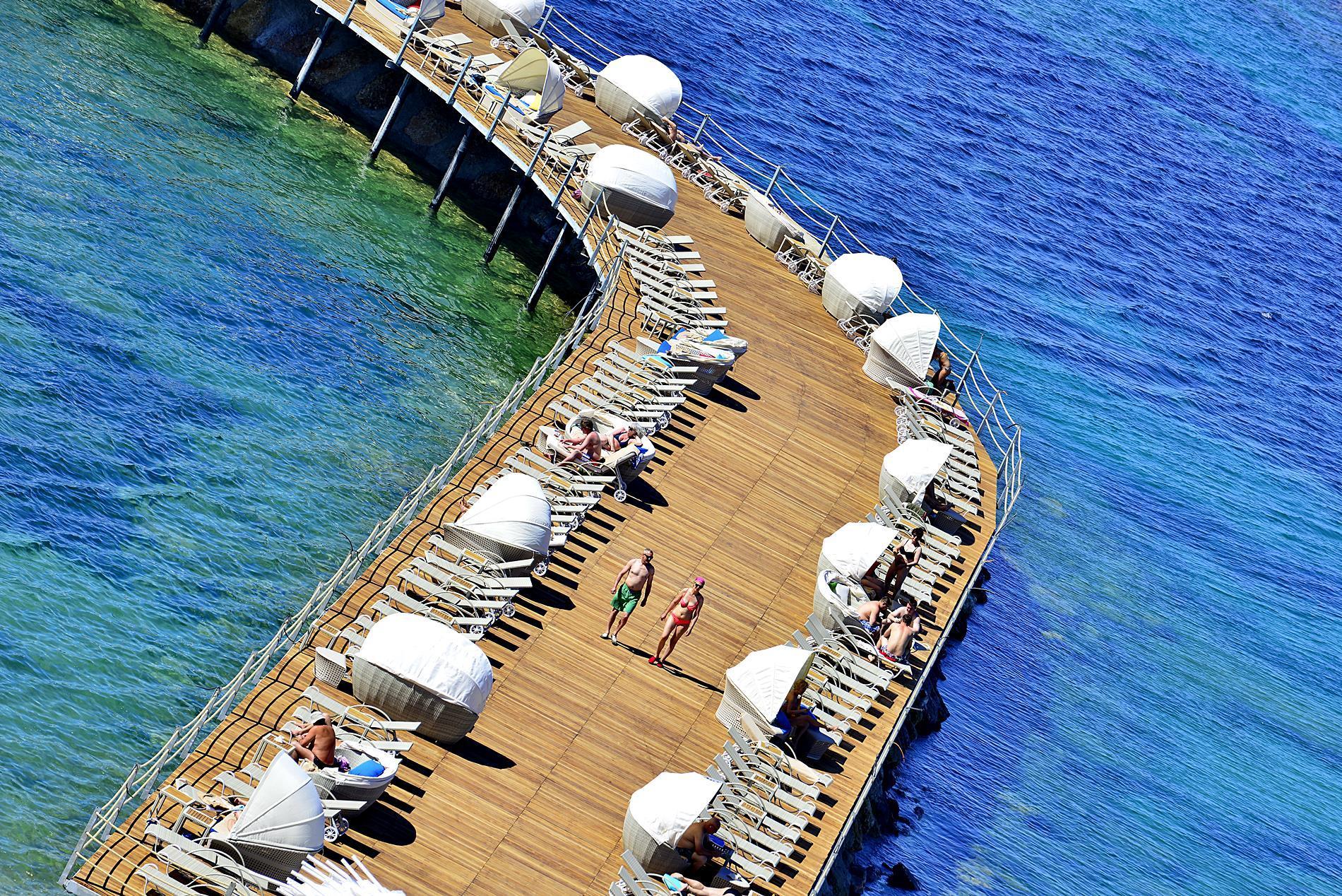 Azura Deluxe Resort & Spa Avsallar Exterior foto